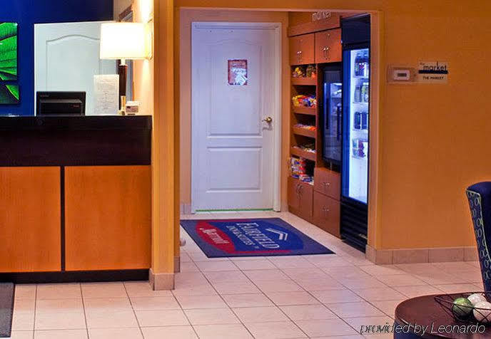 Fairfield Inn & Suites Hartford Манчестър Екстериор снимка